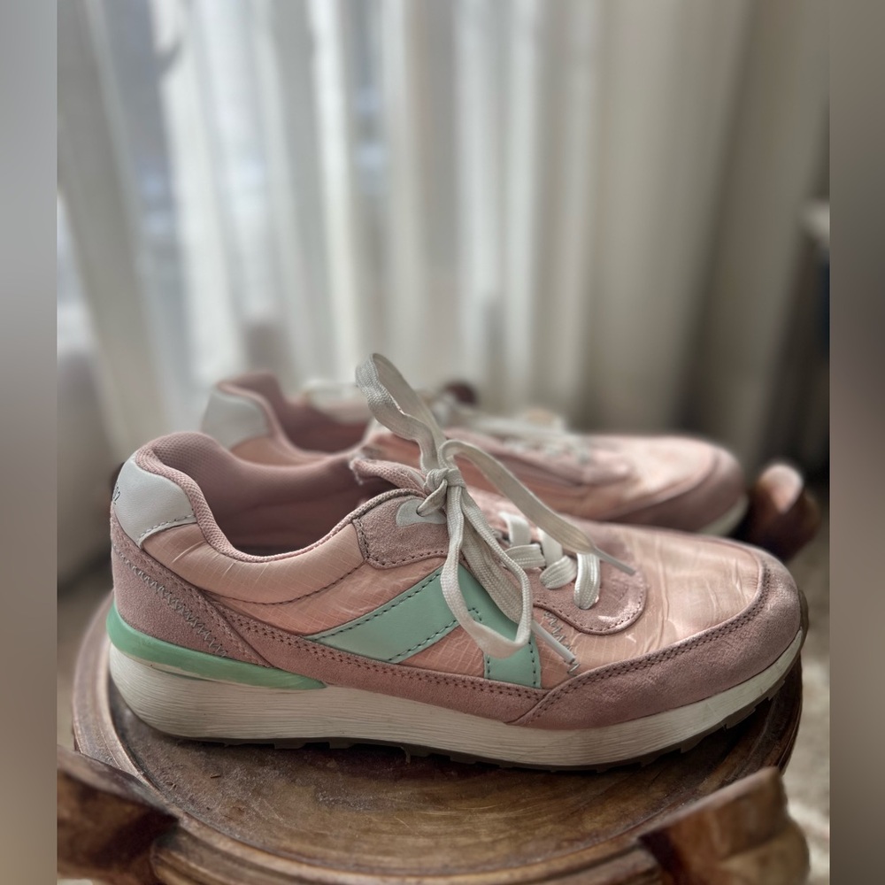 Pink Green Slip On Zipper Shoes